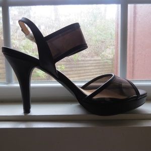 NWOT Mark & Maddux Sz.8.5